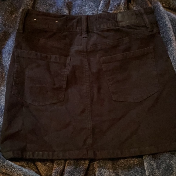 American eagle black skirt - Picture 2 of 2